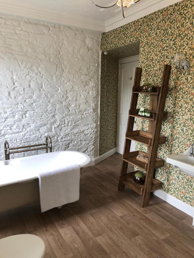 Branxholme Castle Bed and Breakfast Hawick Eksteriør billede